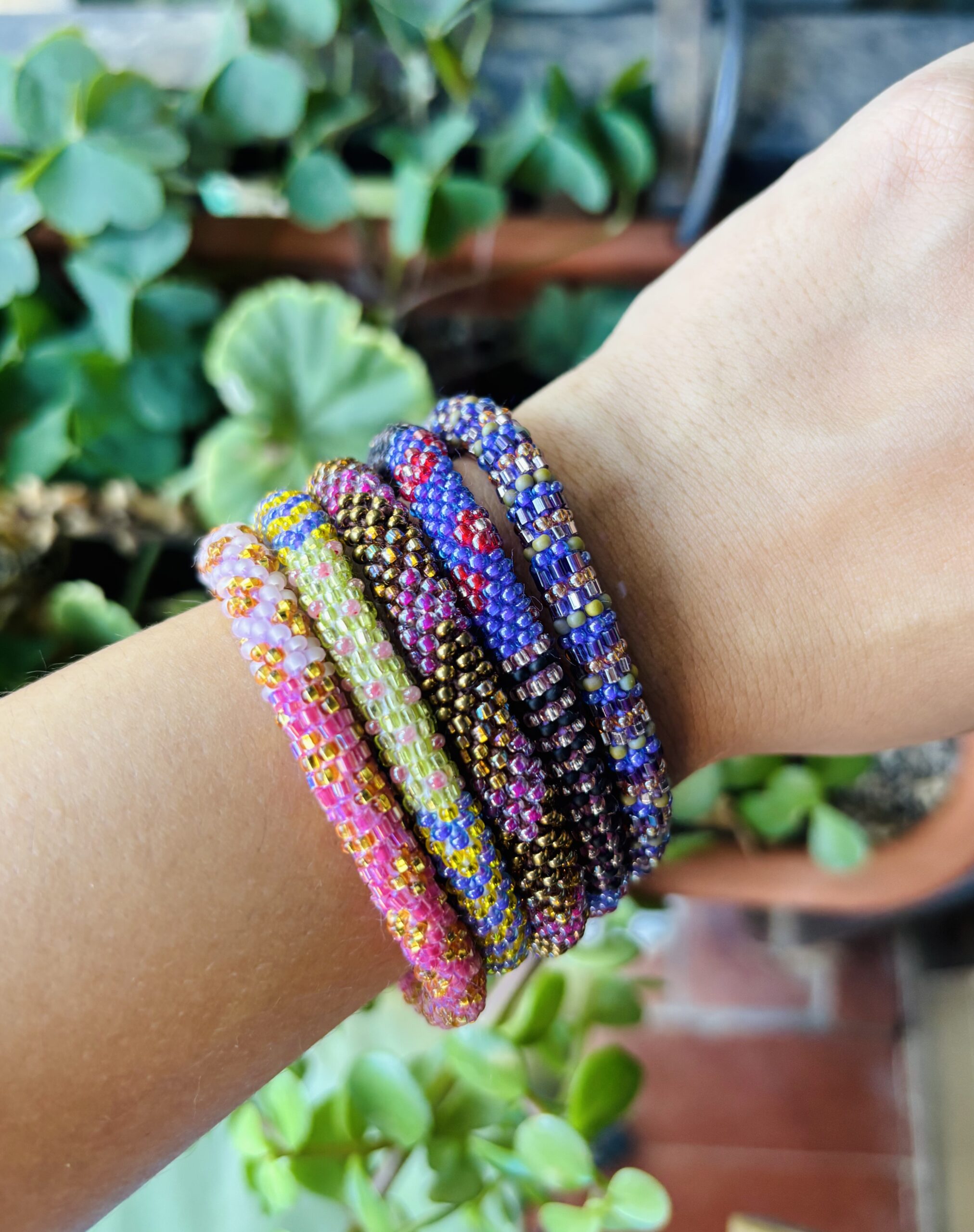 Pulseras Solidarias Hechas a Mano en Nepal - Image 10